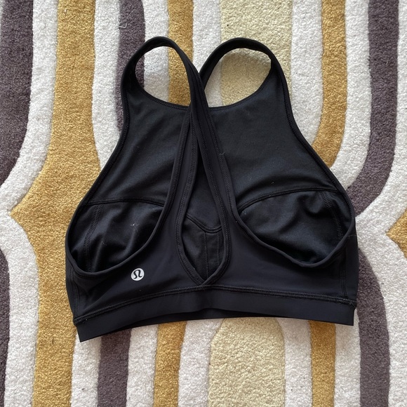 Lululemon sports bra - Picture 3 of 4